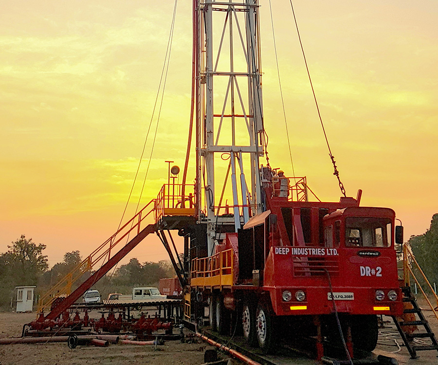Workover and Drilling Rigs